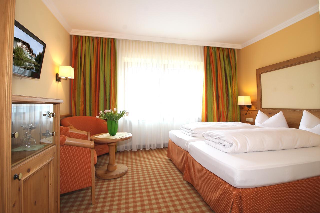 Hotel Neue Post Bodenmais Exterior photo